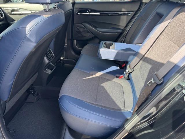 used 2025 Kia Seltos car, priced at $22,905