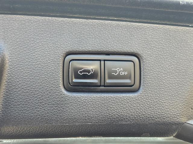 used 2024 Kia Carnival car, priced at $30,544