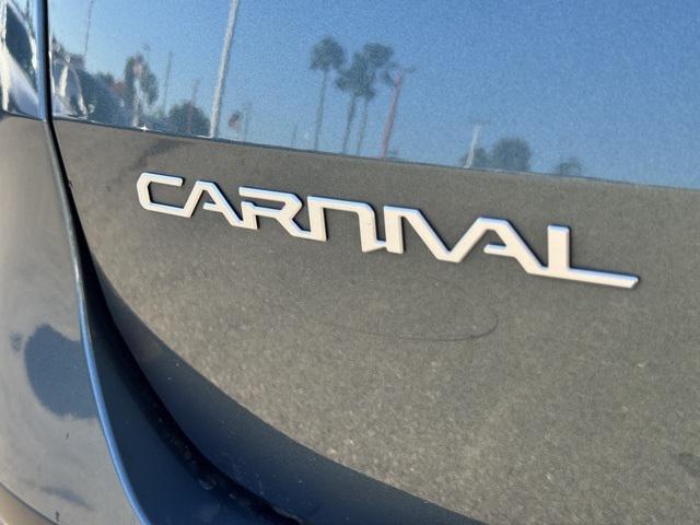 used 2024 Kia Carnival car, priced at $30,544