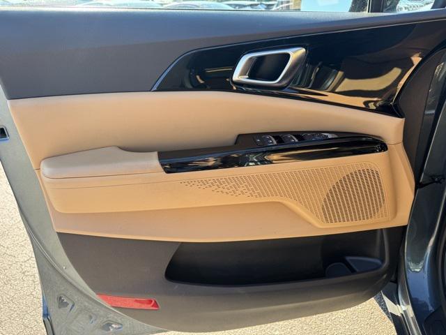 used 2024 Kia Carnival car, priced at $30,544