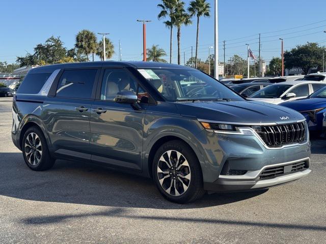 used 2024 Kia Carnival car, priced at $30,544