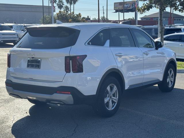 used 2025 Kia Sorento car, priced at $29,155