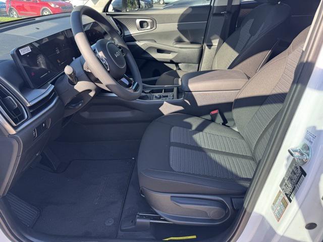 used 2025 Kia Sorento car, priced at $29,155