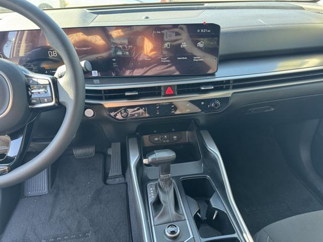 used 2025 Kia Sorento car, priced at $29,155
