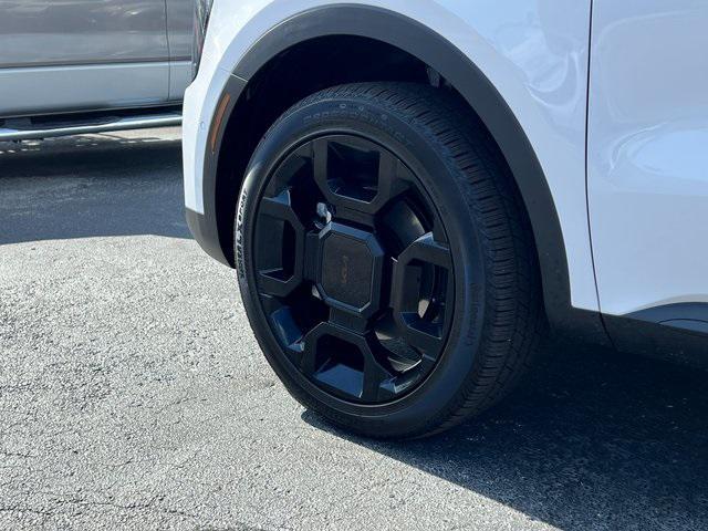 new 2025 Kia Sorento car, priced at $44,895