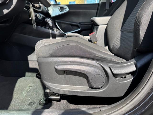 used 2021 Kia Soul car, priced at $15,660