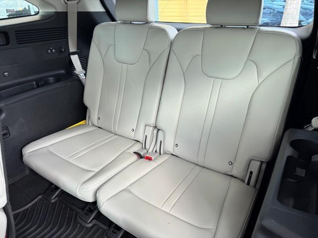 used 2023 Kia Sorento Hybrid car, priced at $28,242