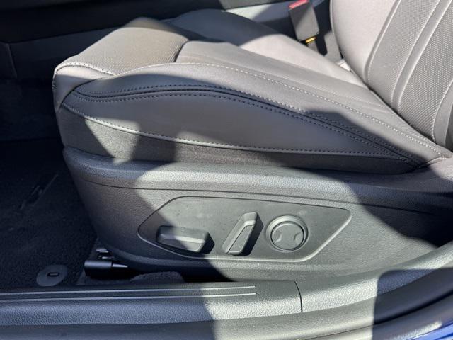 used 2025 Kia K5 car, priced at $29,111