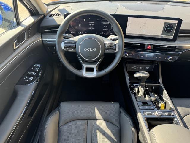 used 2025 Kia K5 car, priced at $29,111