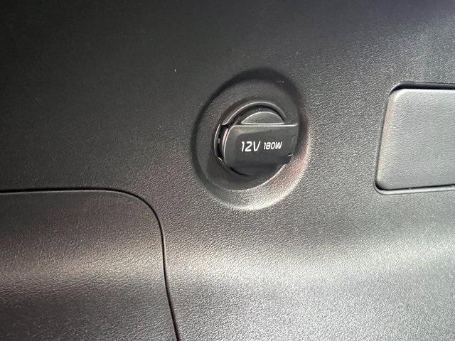 new 2025 Kia EV6 car, priced at $42,038