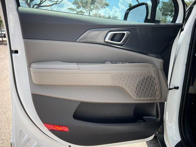 new 2026 Kia Carnival car, priced at $37,003