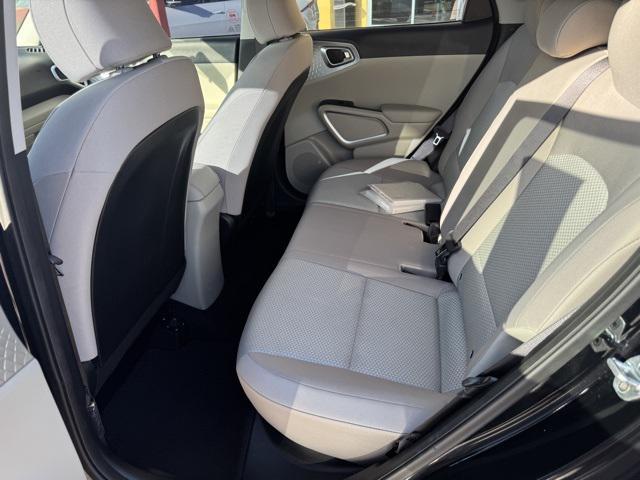 used 2021 Kia Soul car, priced at $15,462
