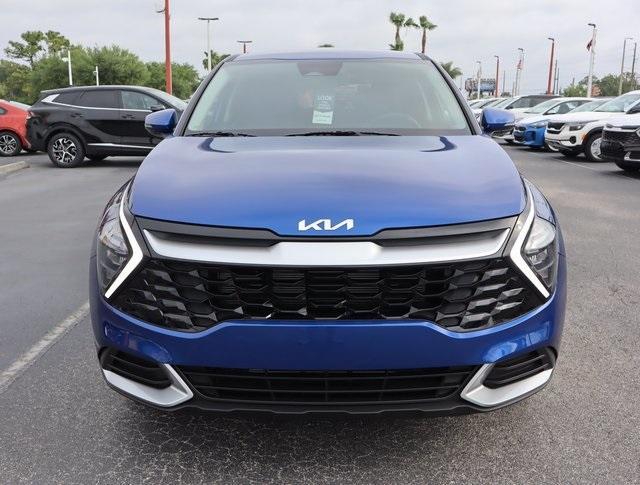 new 2025 Kia Sportage car, priced at $29,298