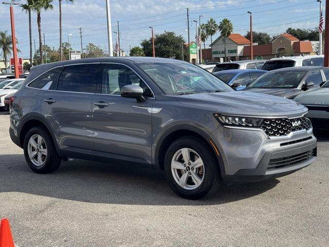 used 2023 Kia Sorento car, priced at $21,489