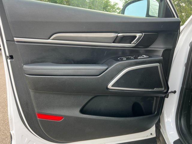 used 2023 Kia Telluride car, priced at $29,995