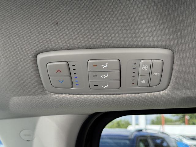 used 2023 Kia Carnival car, priced at $29,794