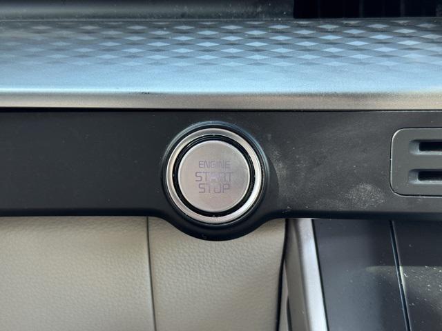 used 2023 Kia Carnival car, priced at $29,794