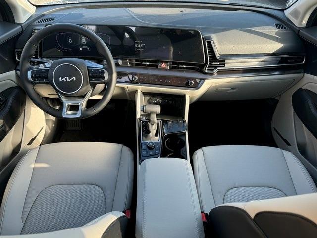 new 2025 Kia Sportage car, priced at $28,318