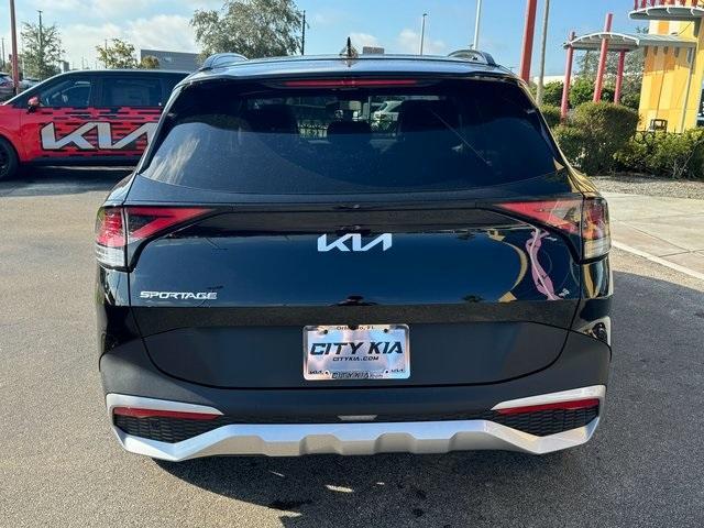 new 2025 Kia Sportage car, priced at $28,318