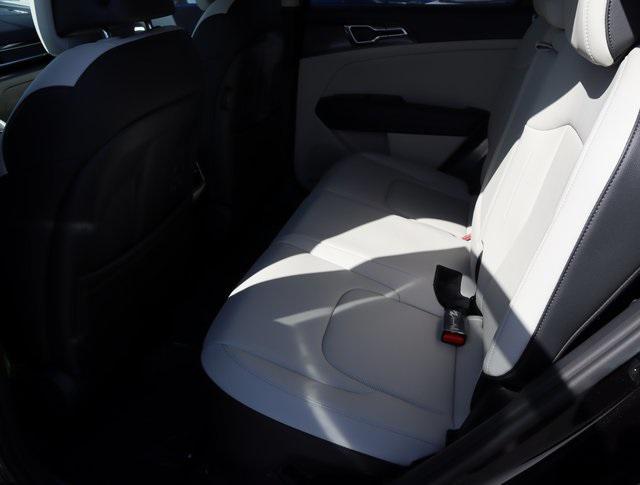 new 2024 Kia Sportage Plug-In Hybrid car, priced at $39,140