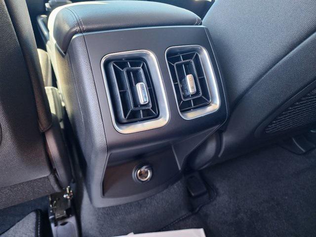 new 2025 Kia Sorento car, priced at $31,260
