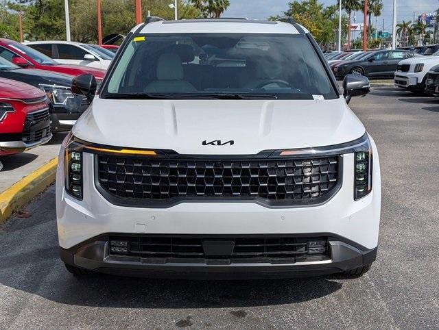 new 2025 Kia Carnival car, priced at $49,779