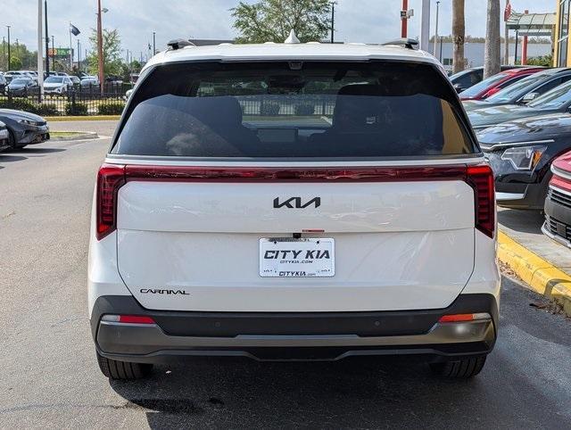 new 2025 Kia Carnival car, priced at $49,779
