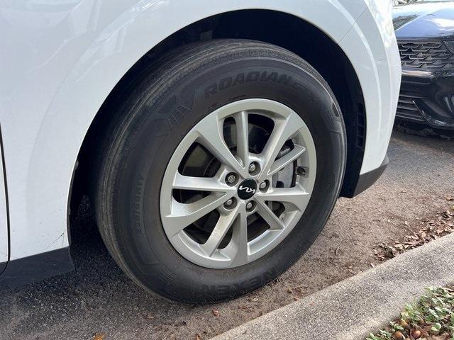 used 2023 Kia Carnival car, priced at $29,480