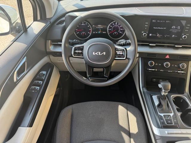 used 2023 Kia Carnival car, priced at $29,495