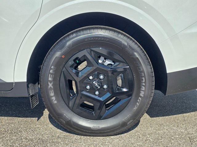 new 2025 Kia Carnival car, priced at $38,355
