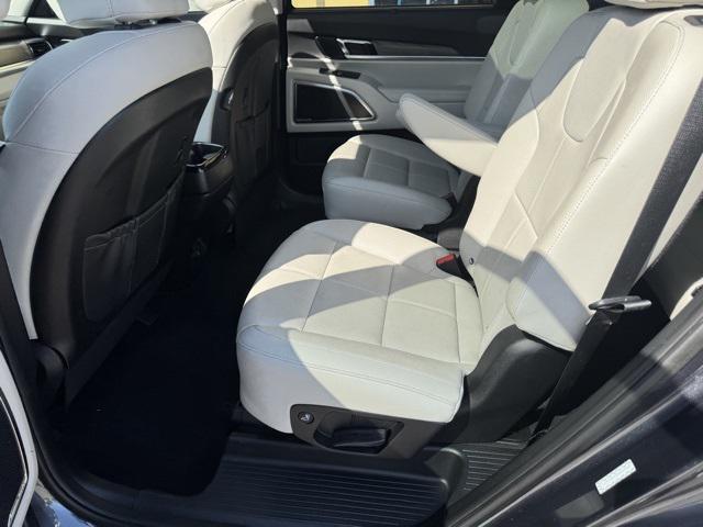 used 2022 Kia Telluride car, priced at $36,075