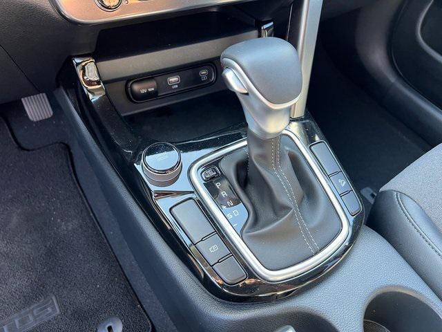 used 2024 Kia Seltos car, priced at $22,786