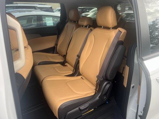 used 2023 Kia Carnival car, priced at $32,471