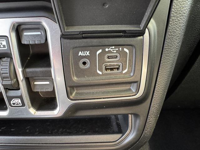 used 2020 Jeep Wrangler Unlimited car, priced at $27,157