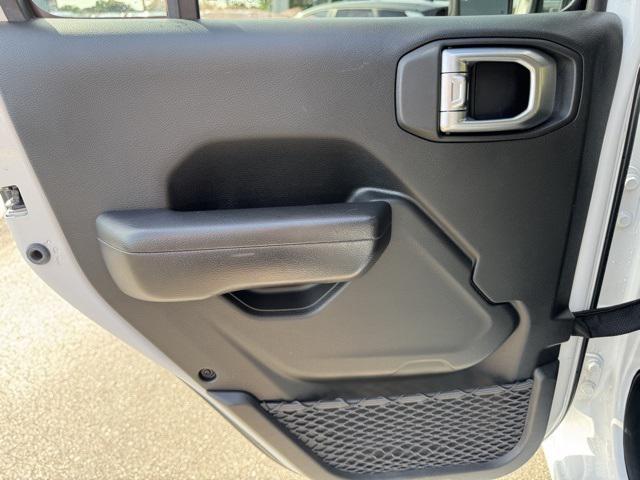 used 2020 Jeep Wrangler Unlimited car, priced at $27,157