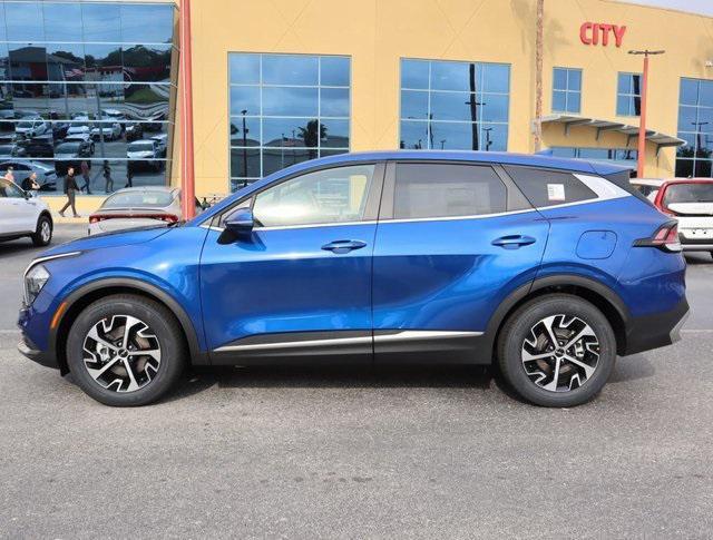 new 2025 Kia Sportage car, priced at $28,538