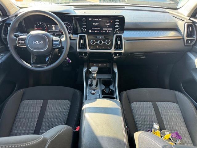 used 2023 Kia Sorento car, priced at $21,679