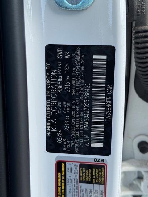 used 2025 Kia K5 car, priced at $29,718