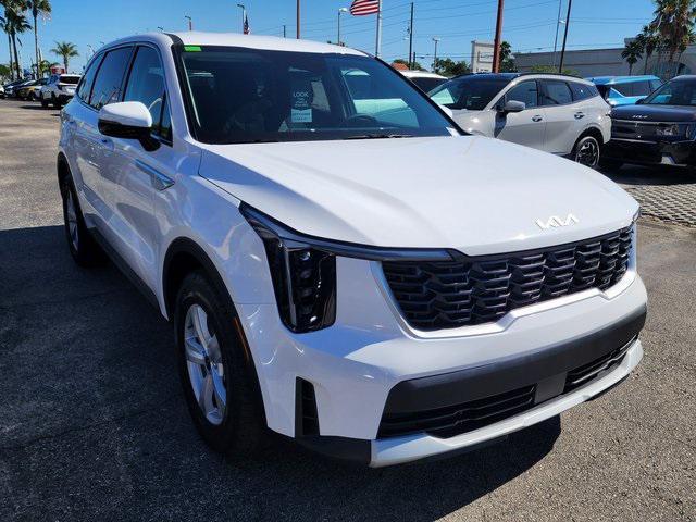 new 2025 Kia Sorento car, priced at $33,281
