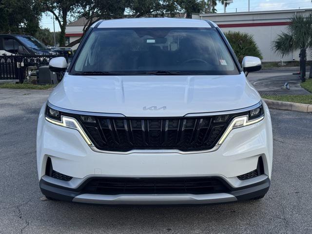 used 2023 Kia Carnival car, priced at $29,456