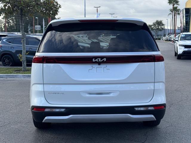 used 2023 Kia Carnival car, priced at $29,456