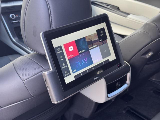 used 2023 Kia Carnival car, priced at $29,456