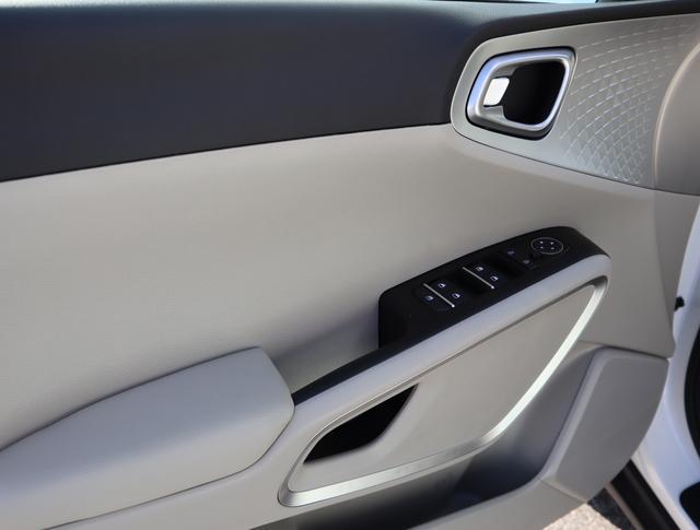 used 2022 Kia Soul car, priced at $14,844