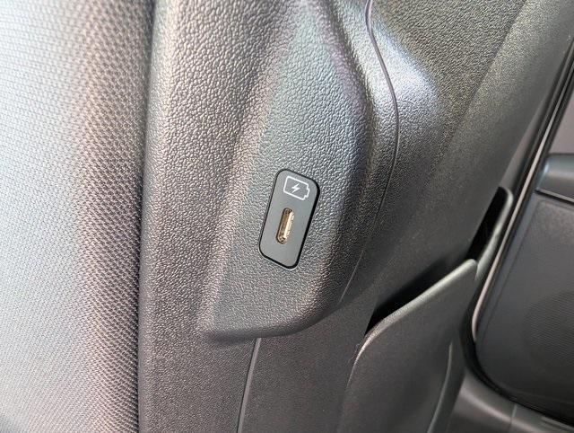 new 2025 Kia Niro car, priced at $26,778