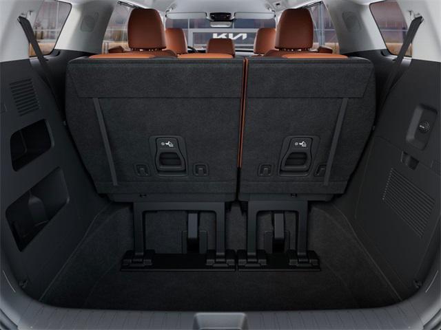 new 2025 Kia Carnival car, priced at $40,554