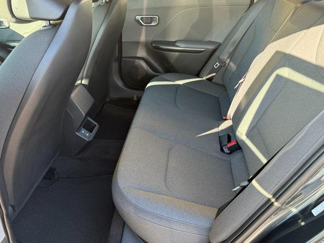 new 2025 Kia K4 car, priced at $22,597
