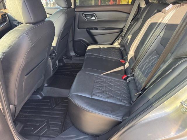 used 2021 Nissan Rogue car, priced at $22,977