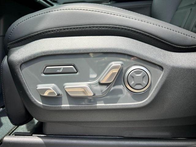 new 2026 Kia EV9 car, priced at $68,291