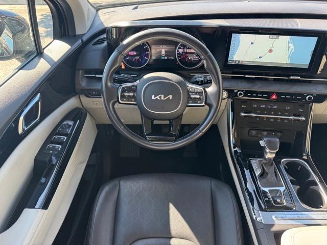 used 2024 Kia Carnival car, priced at $30,714