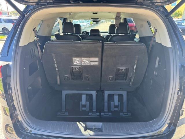 used 2024 Kia Carnival car, priced at $30,714